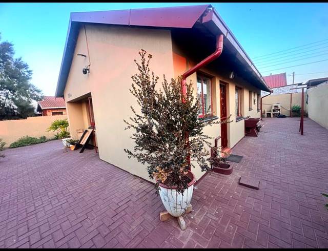 3 BEDROOM PROPERTY TO RENT IN GA-RANKUWA ZONE 1